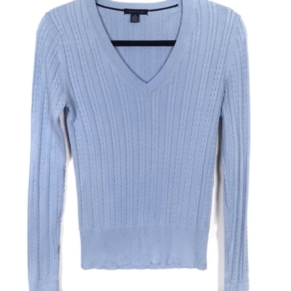Tommy Hilfiger Women's double cable knit light blue v-neck sweater
